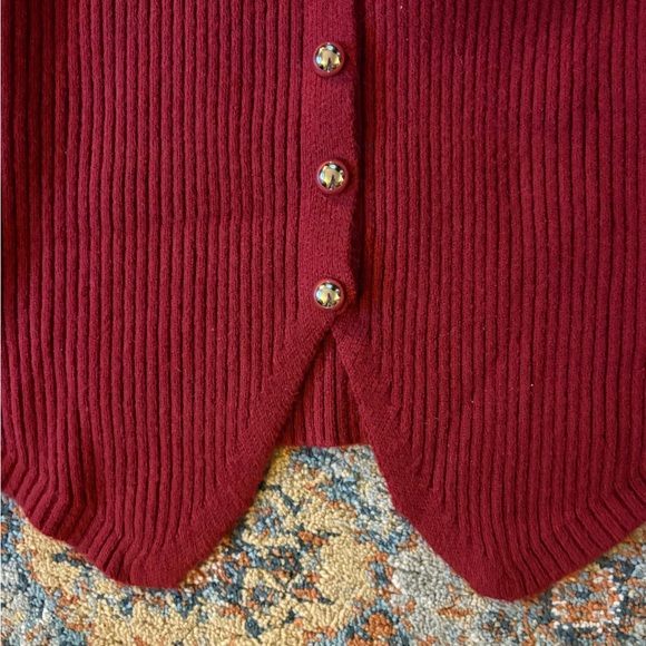 Commense Deep Red Ribbed Cardigan - Picture 2 of 3